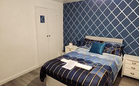 Gatwick Star Night Stay - Gatwick